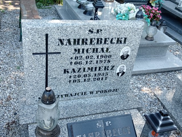 Adolf Nahrebecki 1942 Śmiałowice i Marcinowice - Grobonet - Wyszukiwarka osób pochowanych