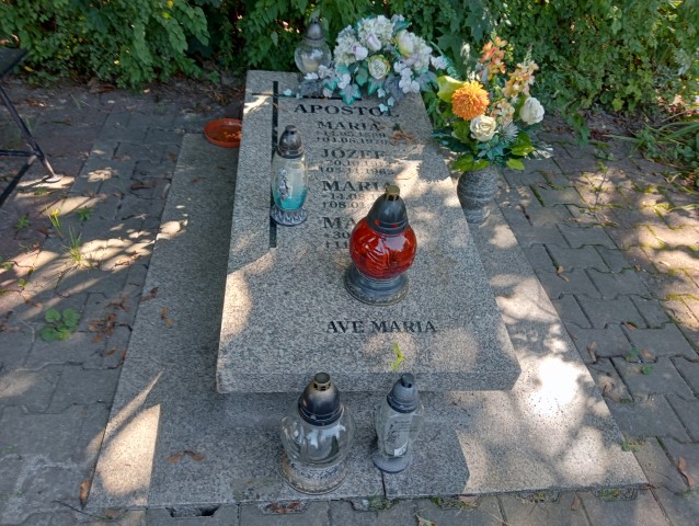 Grób Maria Apostoł